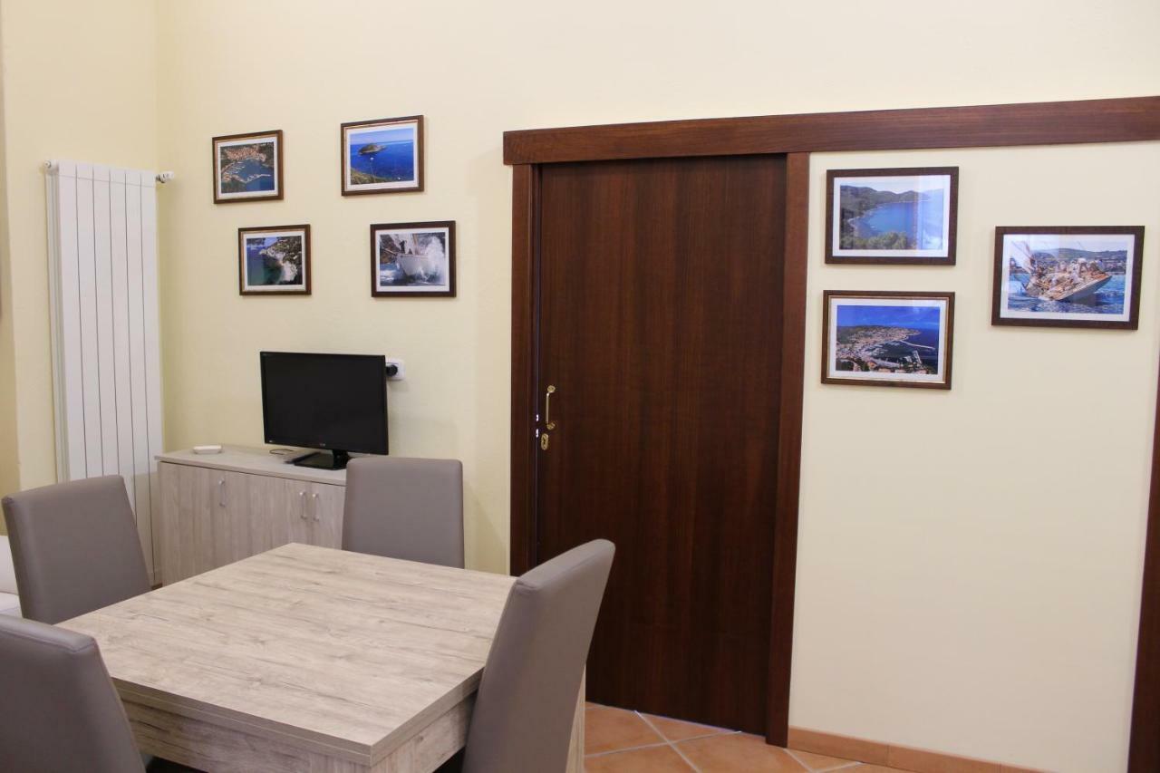 Casa La Marinella Lägenhet Porto Santo Stefano  Exteriör bild